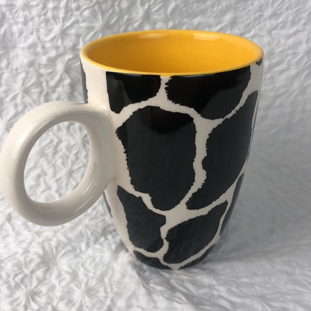 Mary Kay animal print mug - Picture 3 of 4